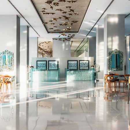 미트시스 알릴라 리조트 앤 스파 팔리라키 외부 사진 The interior of the museum