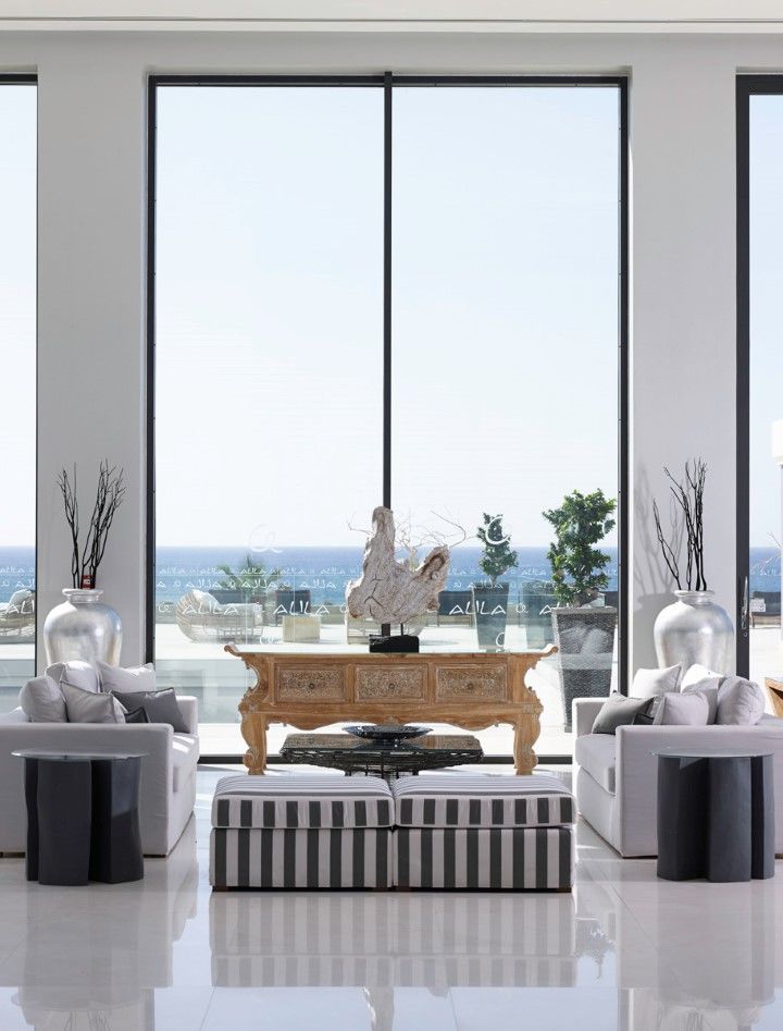 미트시스 알릴라 리조트 앤 스파 팔리라키 외부 사진 Interior of the hotel